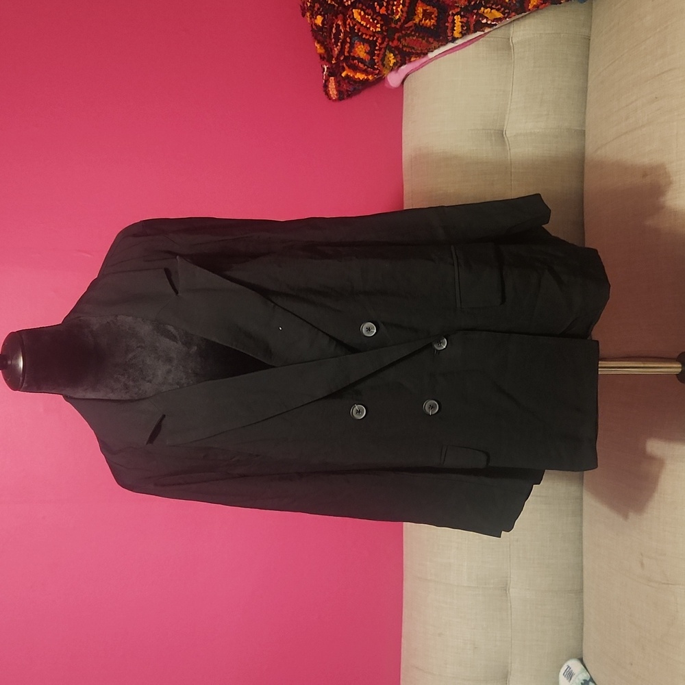 Black blazer!